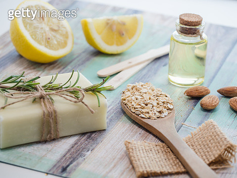 Skin Care Natural Products Ingredients For Scrub Body Mask: Almo - gettyimageskorea